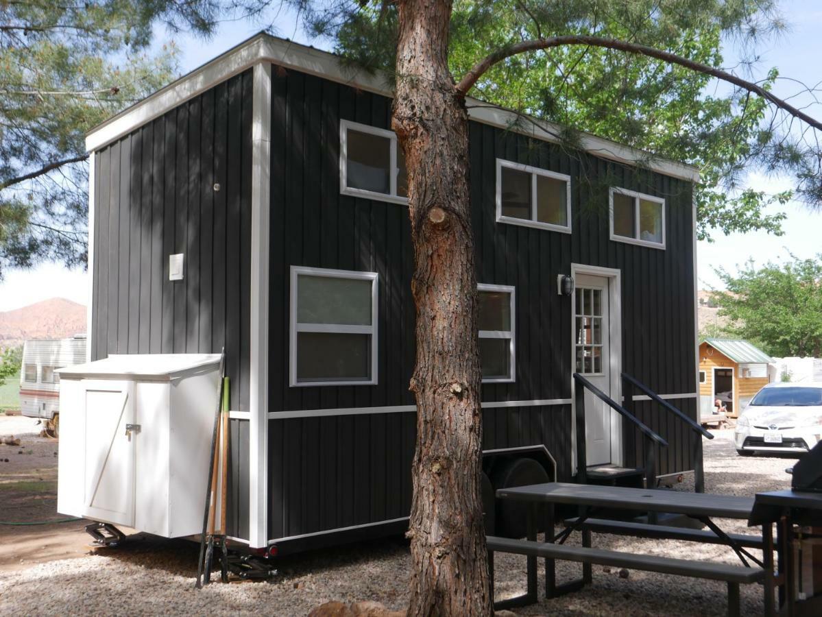 Hygge Tiny Home Hue-Gah Leeds Exterior photo