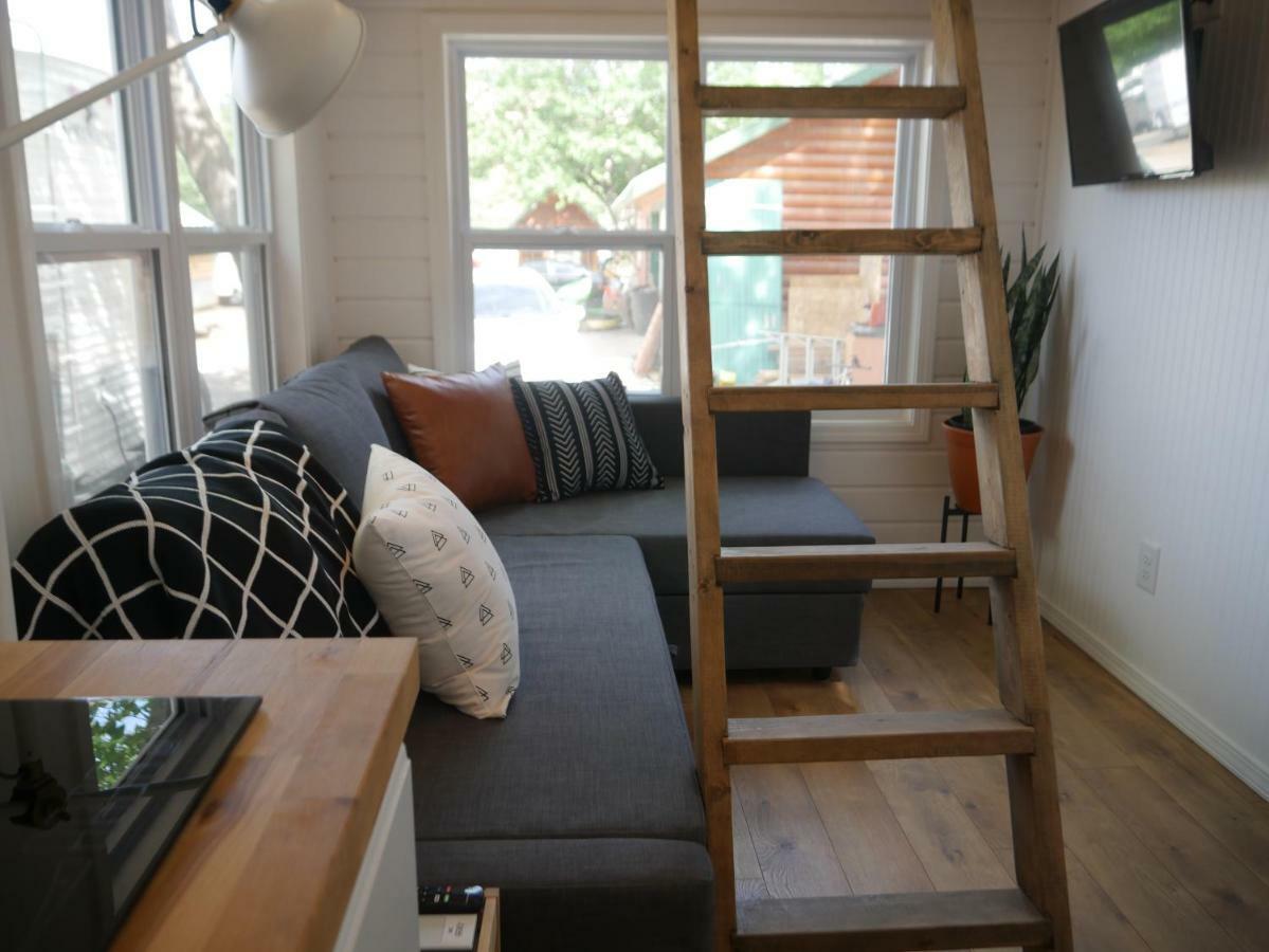 Hygge Tiny Home Hue-Gah Leeds Exterior photo