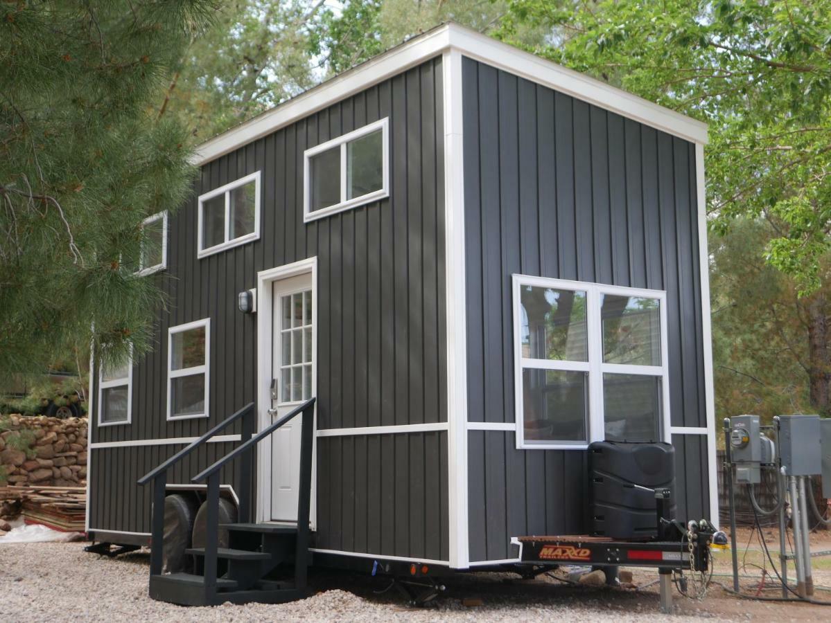 Hygge Tiny Home Hue-Gah Leeds Exterior photo