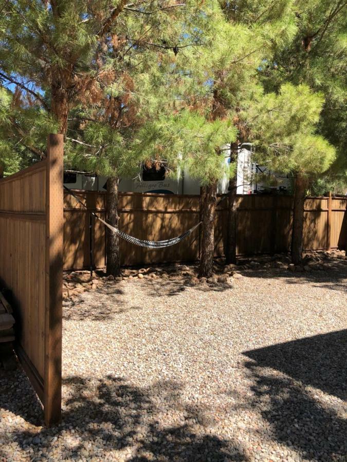 Hygge Tiny Home Hue-Gah Leeds Exterior photo